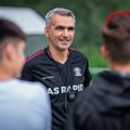 Adrian Iencsi, antrenorul Rapidului, a fost depistat pozitiv cu COVID-19
