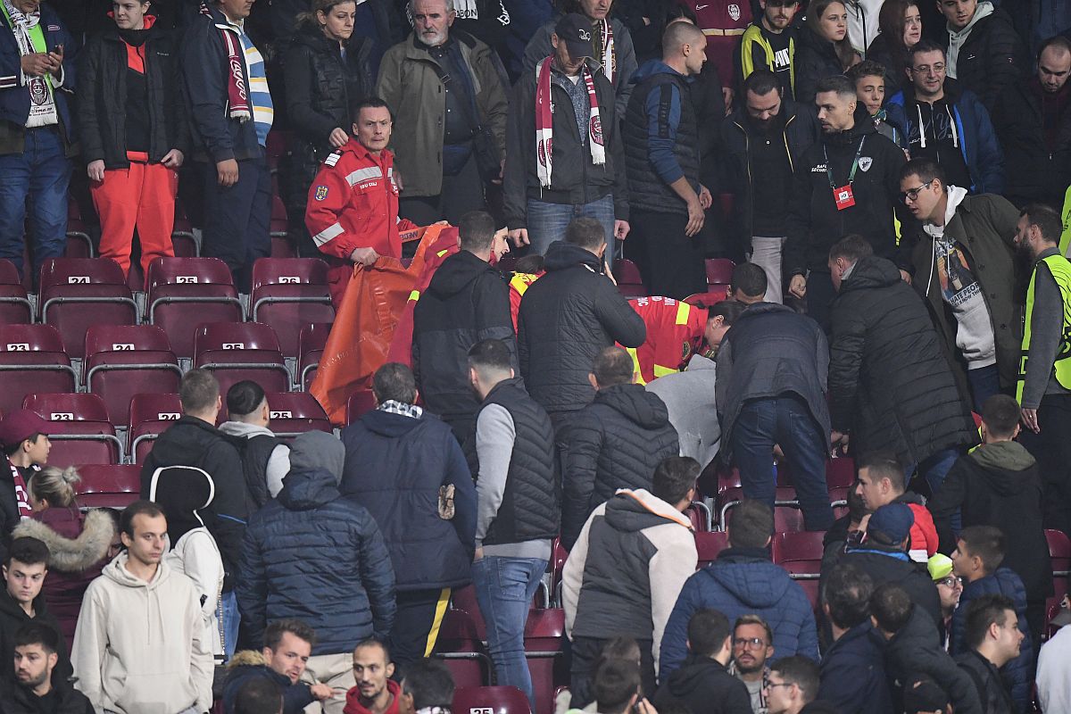 CFR Cluj - Slavia Praga, întrerupt după ce unui fan i s-a făcut rău