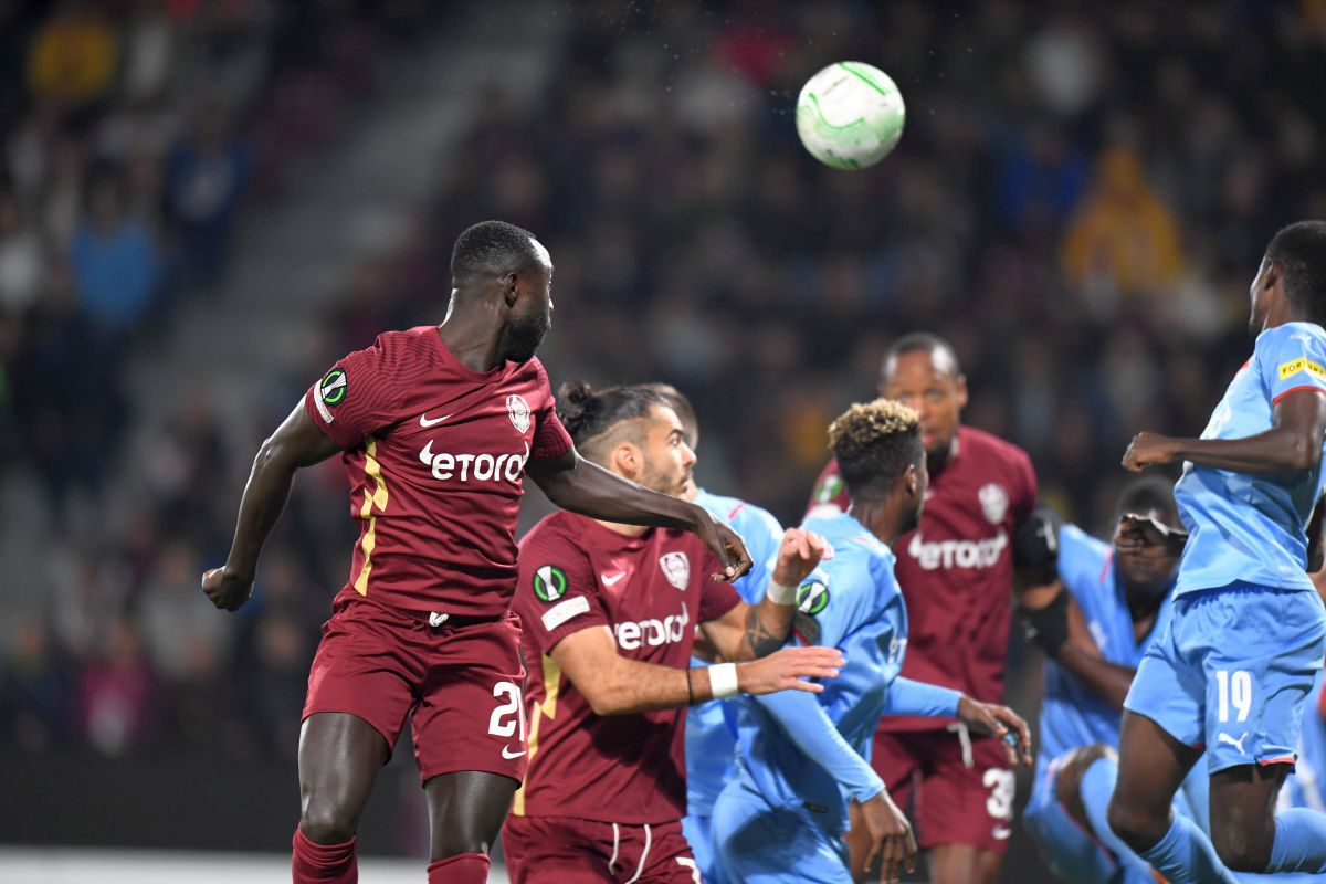 Scandări rasiste la CFR Cluj - Slavia Praga