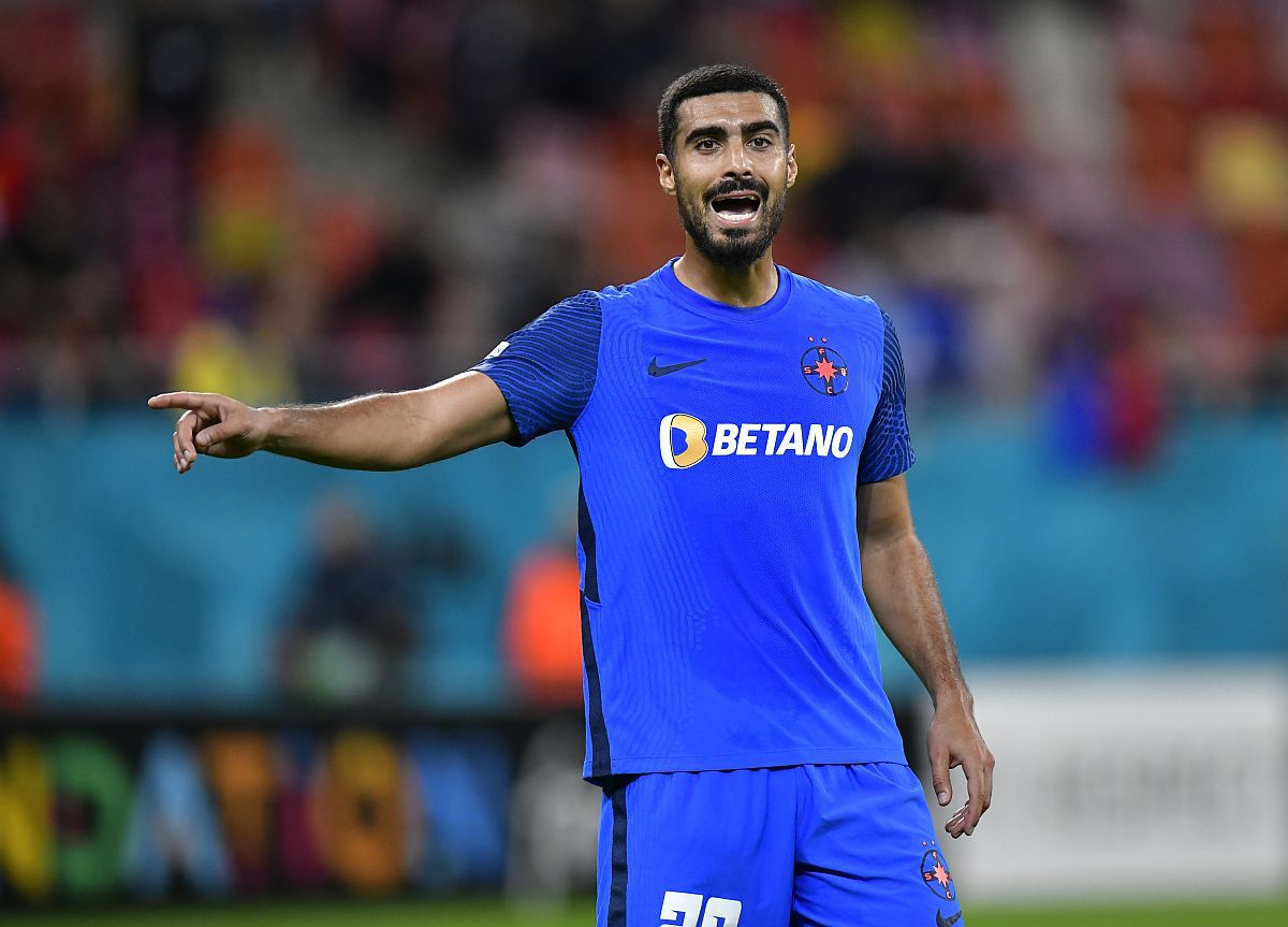 Jucătorii de la FCSB, desființați după cele două dezastre cu Silkeborg: „Pete negre în istoria clubului”