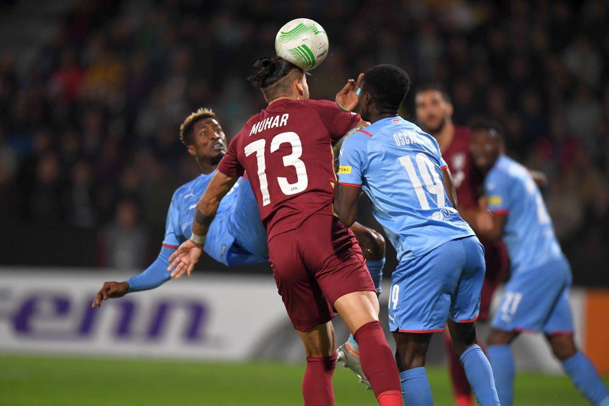 Scandări rasiste la CFR Cluj - Slavia Praga