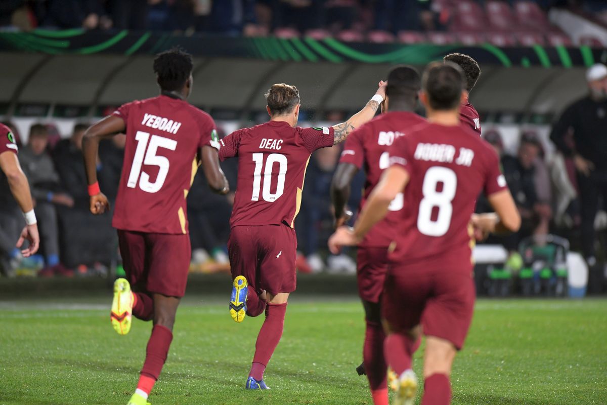 Scandări rasiste la CFR Cluj - Slavia Praga