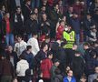 Imagini care vă pot afecta emoțional » CFR Cluj - Slavia, întrerupt 15 minute, după ce unui spectator i s-a făcut rău