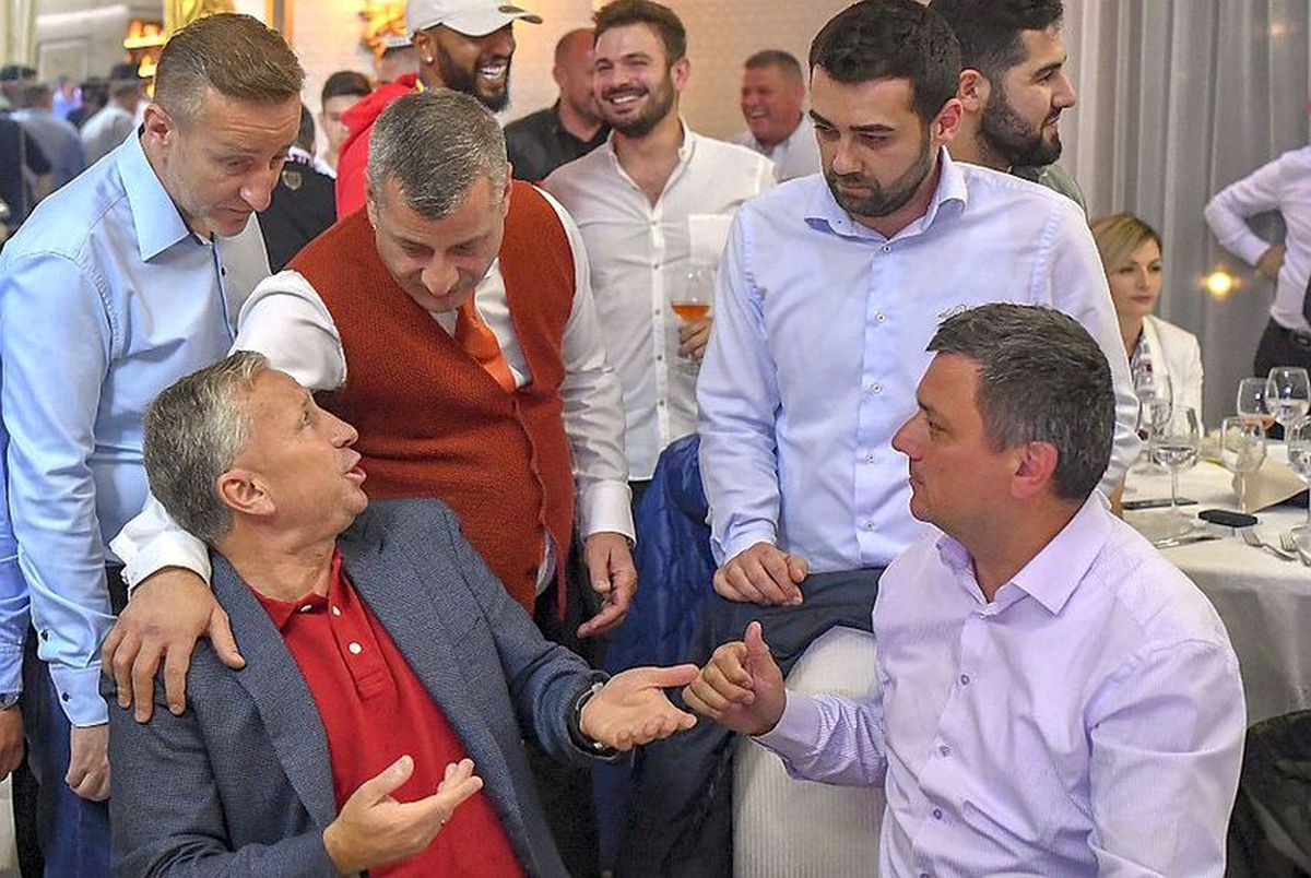 Surpriză pentru Dan Petrescu! Decizia anunțată de Neluțu Varga în ziua meciului CFR Cluj - Slavia