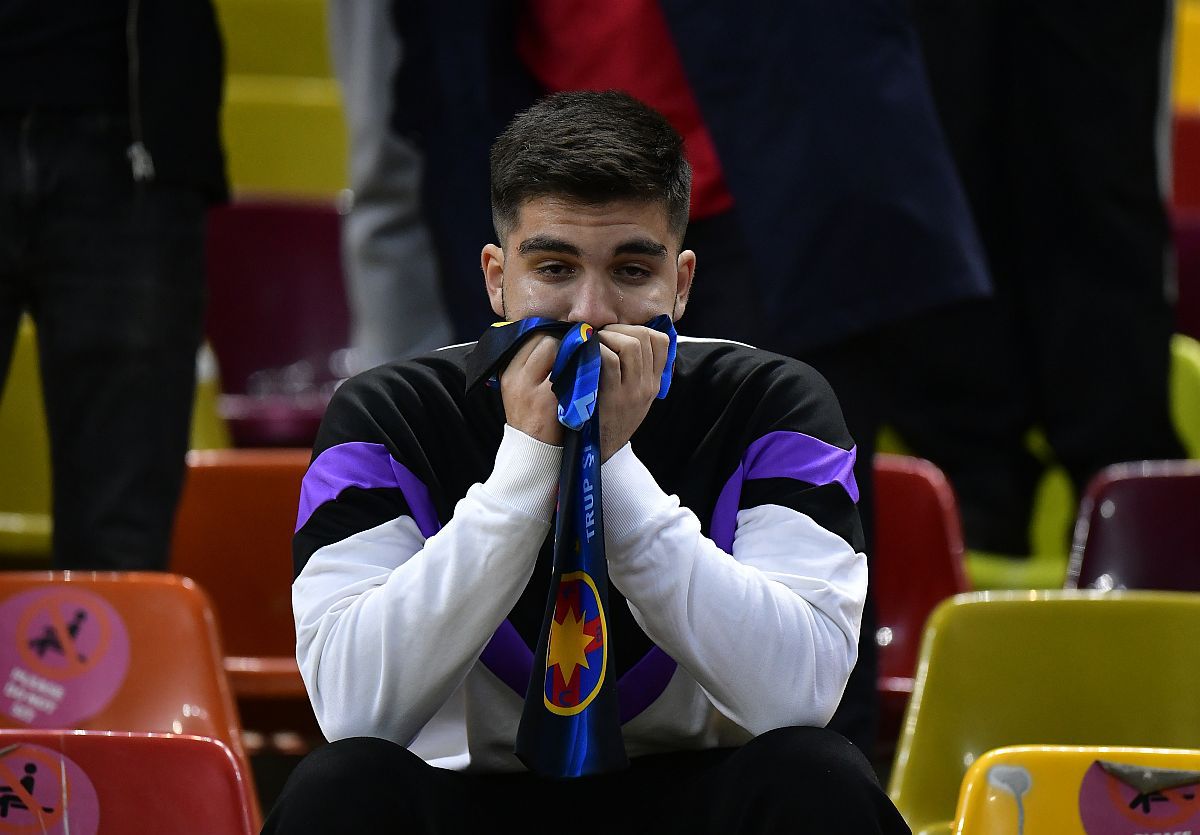 Titularul lui Silkeborg, pus în „dificultate” după 10-0 la general cu FCSB: „De când n-am mai câștigat așa clar? Cred că de la 12 ani” + „Parcă n-au mai jucat de la 3-0”