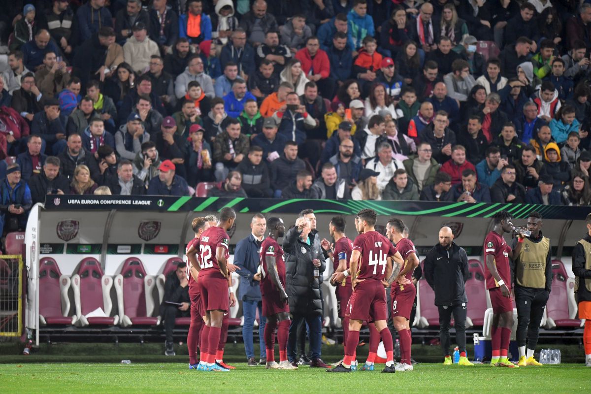 Scandări rasiste la CFR Cluj - Slavia Praga