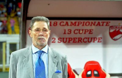 Cornel Dinu îl ironizează pe Edi Iordănescu: „E mai mult un taifun în capul lui. A spus o expresie pe care nu am auzit-o de la colectivizare”