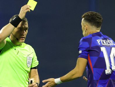 Bild l-a luat la ochi pe Istvan Kovacs: „Ăsta-i arbitrul cu recordul de ...