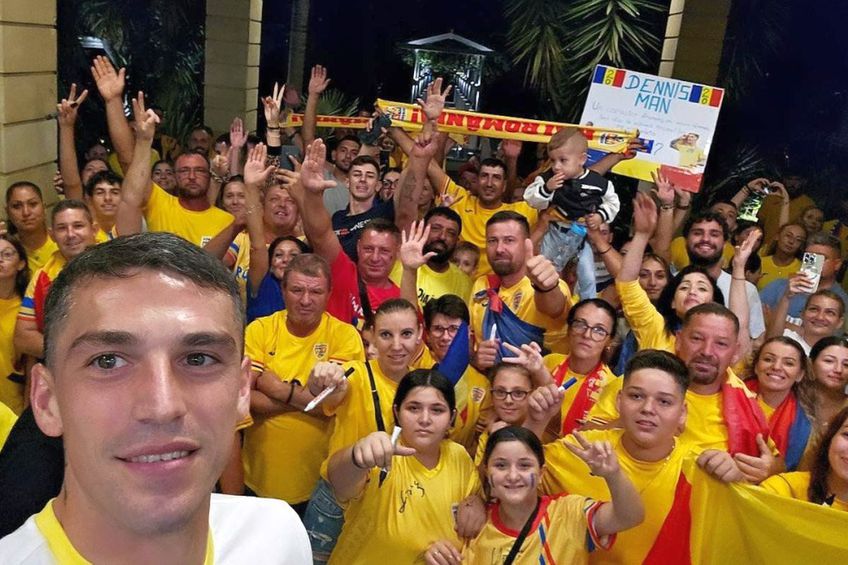 Selfie-ul „de împăcare” // sursă foto: Facebook @ Echipa naționalăde fotbal a României