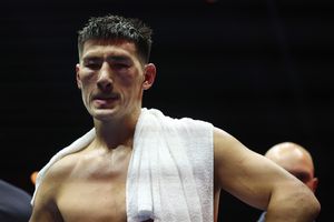 Echipa lui Dmitry Bivol va contesta rezultatul luptei cu Artur Beterbiev: „Dezgustător! L-aș pune să stea jos și să numere pumnii care s-au împărțit”