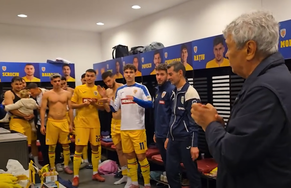 Imagini tari din vestiarul tricolorilor cu discursul lui Mircea Lucescu după victoria cu Austria: „Băi, băieți, sunteți inteligenți!”