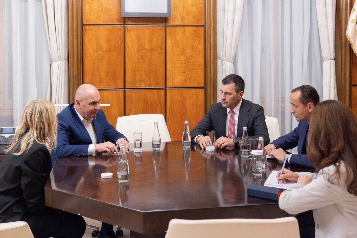 Nadia Comăneci, în biroul lui Ilie Bolojan