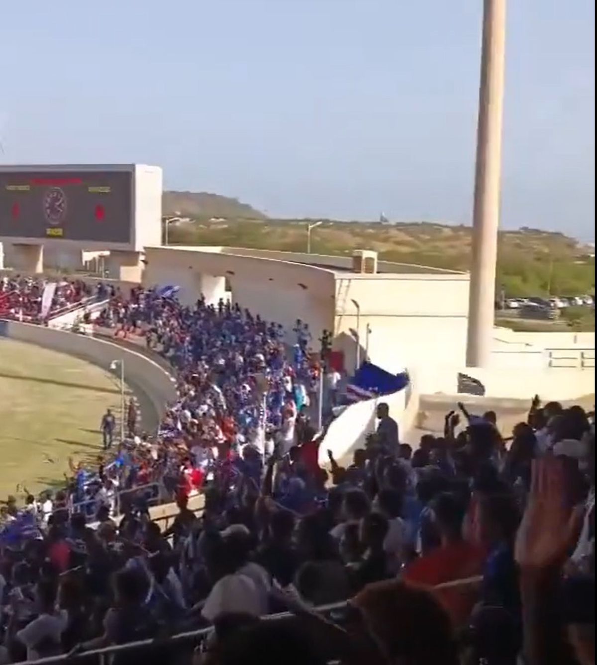 FABULOS! Țara cât două sectoare din București s-a calificat în premieră la Mondial » Jucătorul din Superliga a fost titular