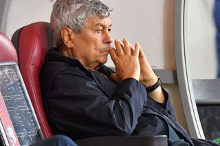 „La cum îl cunosc, Mircea Lucescu nu va lăsa echipa!” » Apropiatul selecționerului vine cu un scenariu-surpriză: ce a remarcat cu Austria