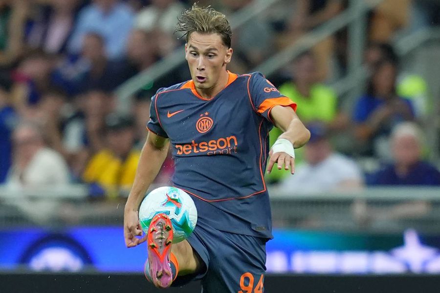 Cristi Chivu l-a ajutat și la prelungirea contractului » Salariu triplat la Inter și un contract nou până în 2031!