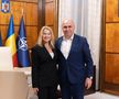 Nadia Comăneci, în biroul lui Ilie Bolojan/ foto: gov.ro