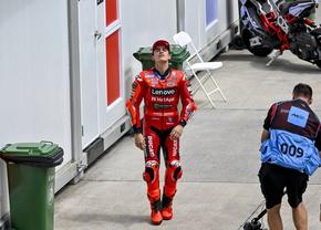 După accidentul din Indonezia, campionul mondial la MotoGP a fost operat la Madrid