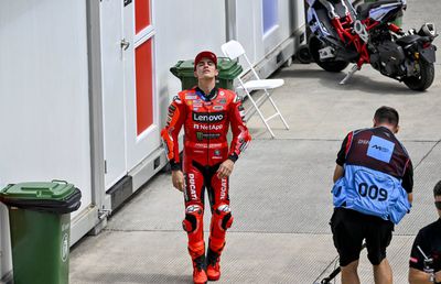 După accidentul din Indonezia, campionul mondial la MotoGP a fost operat la Madrid
