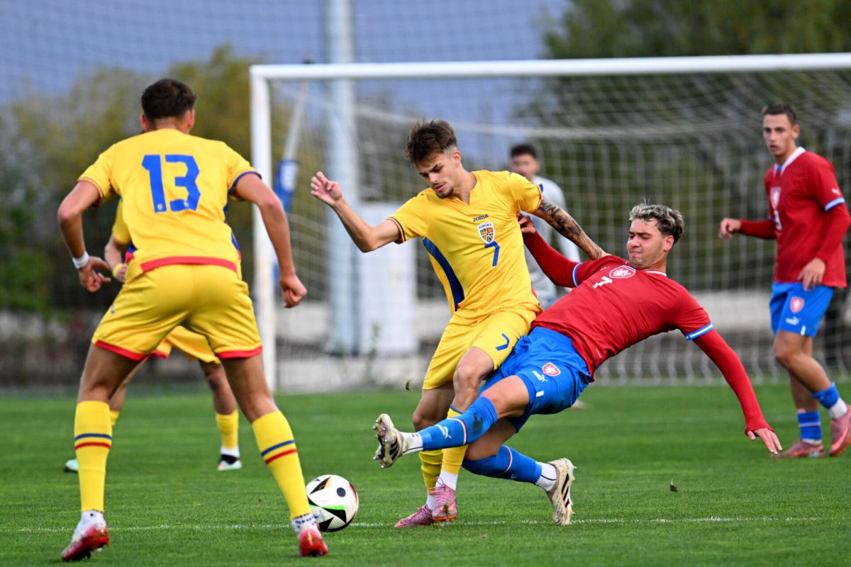 UMILINȚĂ la Buftea » România U20 a fost demolată de Cehia U20
