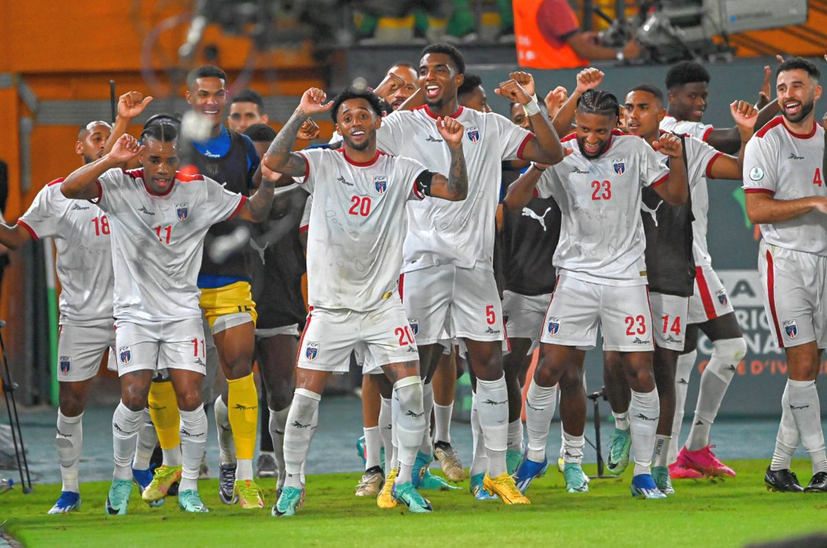 FABULOS! Țara cât două sectoare din București s-a calificat în premieră la Mondial » Jucătorul din Superliga a fost titular