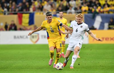 Fundașul Generației de Aur a tras concluzia: „Ianis Hagi și-a găsit locul și uite că se poate și fără Stanciu!”