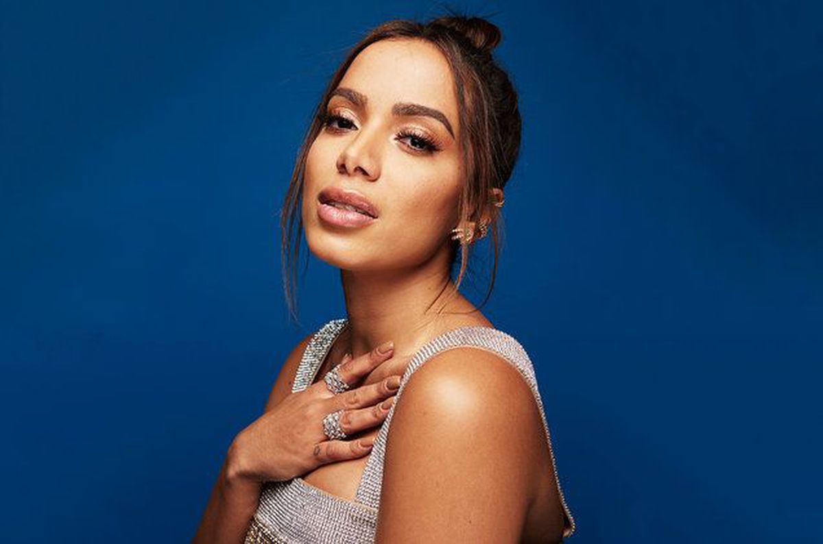 GALERIE FOTO Anitta își trădează echipa pe care o are tatuată: merge la finala marii rivale