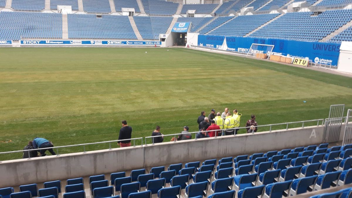 CS UNIVERSITATEA CRAIOVA / FOTO Gazonul hibrid al lui Victor Pițurcă e gata! Când se joacă primul meci pe iarba de 700.000 de euro