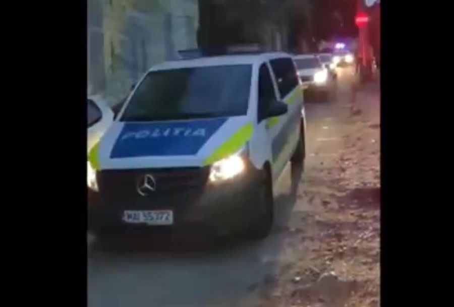 Forțele de ordine, în această dimineață, la perchezițiile din dosar Forțele de ordine, în această dimineață, la perchezițiile din dosar