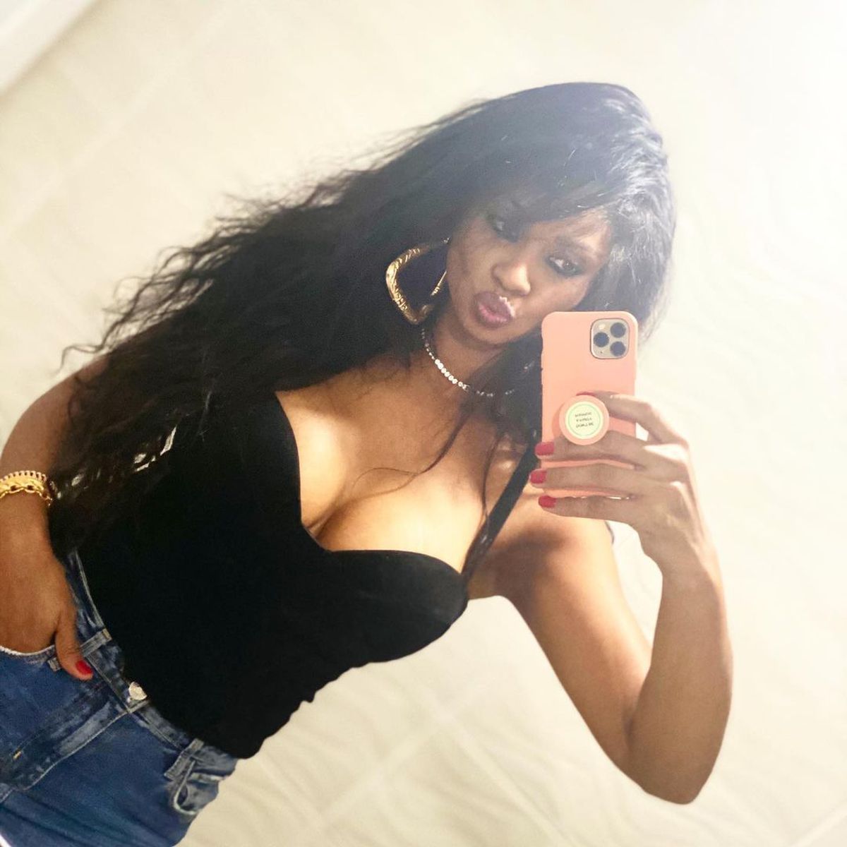 Laurette a dat cărțile pe față, după scandalul cu Magaye Gueye