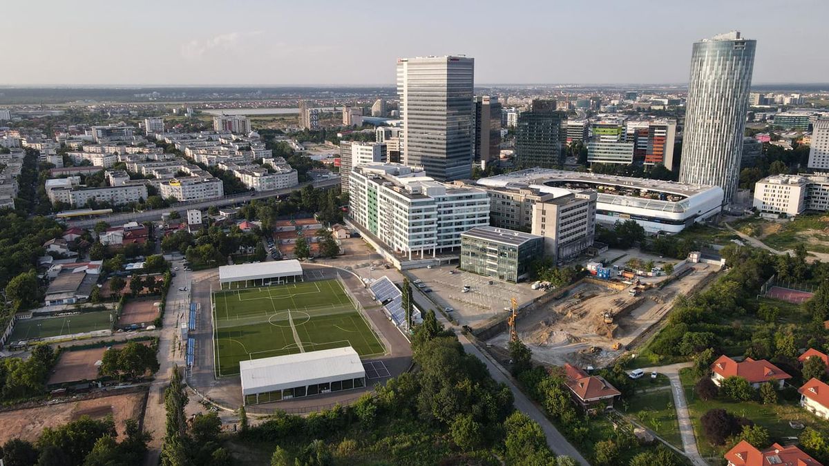 Soția lui Năstase, în scandalul cu Marica: „Ilie a ajuns la spital, e șocul vieții sale”» Așa arată baza de 50 de milioane de euro de la care a pornit conflictul