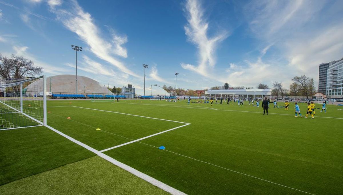 Soția lui Năstase, în scandalul cu Marica: „Ilie a ajuns la spital, e șocul vieții sale”» Așa arată baza de 50 de milioane de euro de la care a pornit conflictul