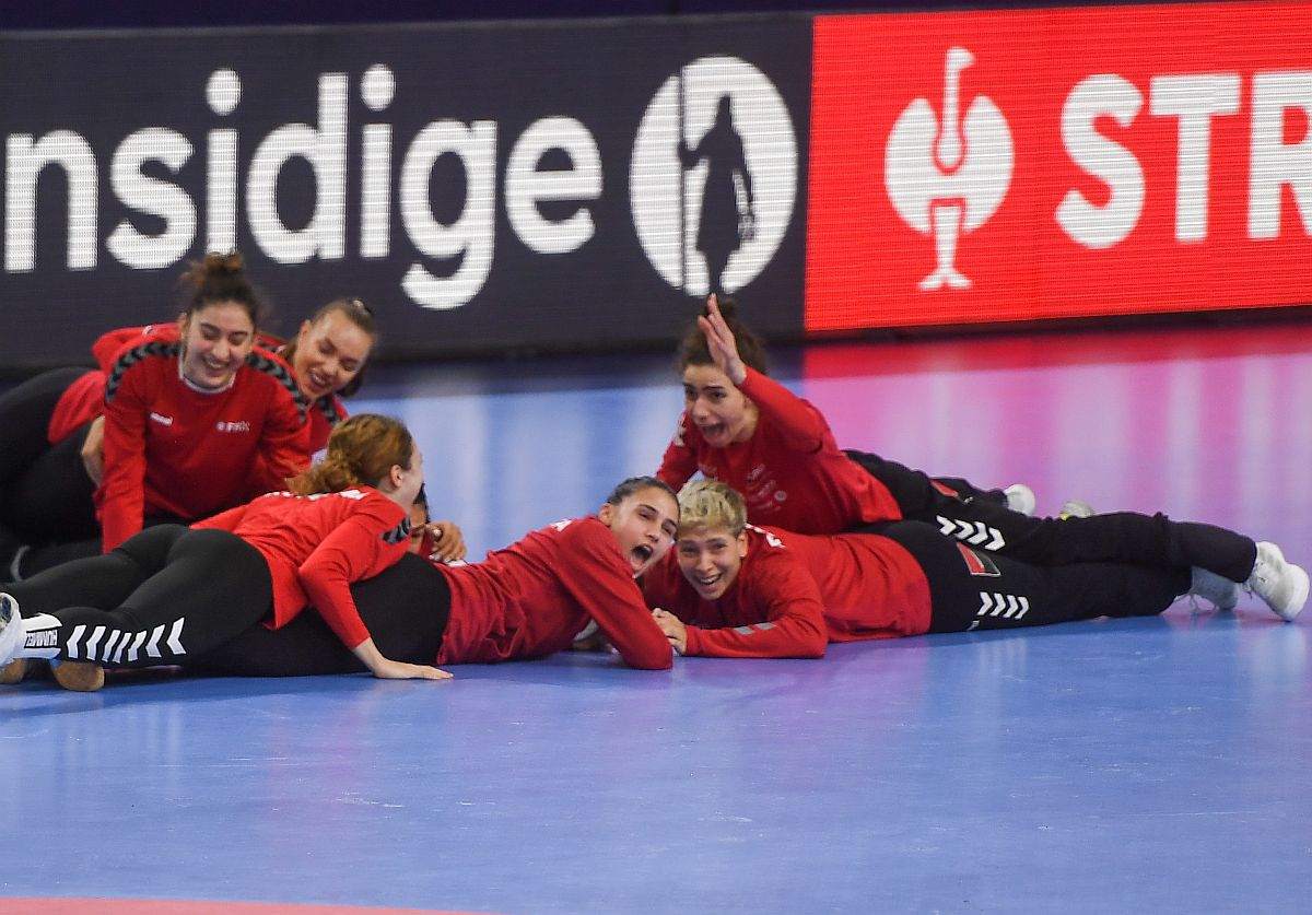 Imagini de la antrenamentul României - 13 noiembrie