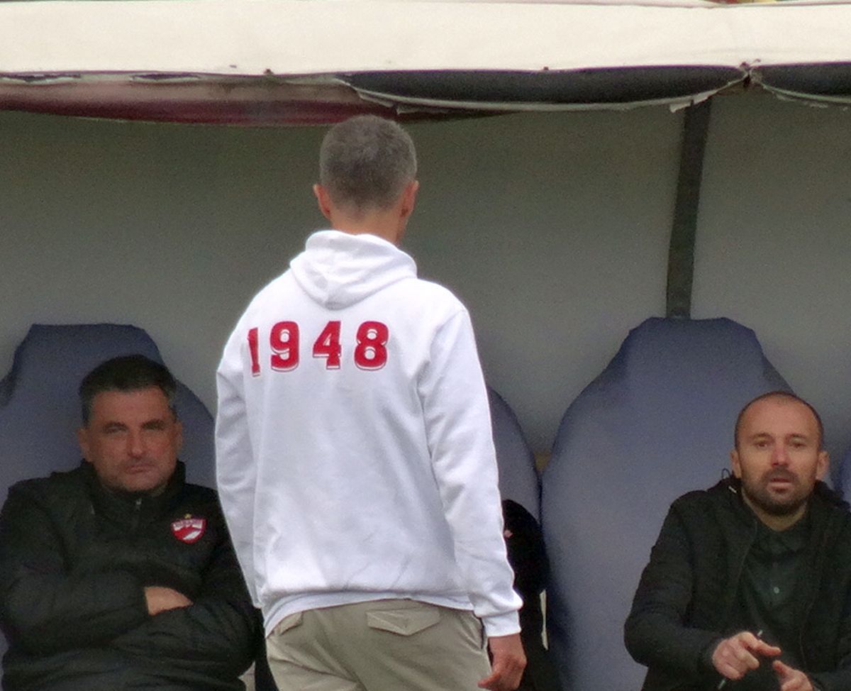 Dinamo a câștigat cu 4-1, dar Burcă nu e pe deplin mulțumit: „Nu mi-a plăcut. Probabil nu se mai întâmplase de mult”