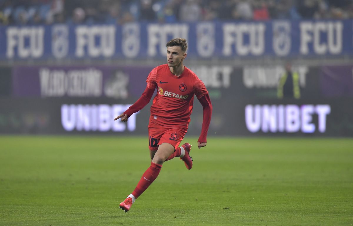 Situație stranie la FCU Craiova - FCSB: sunt adversari, dar dorm împreună!