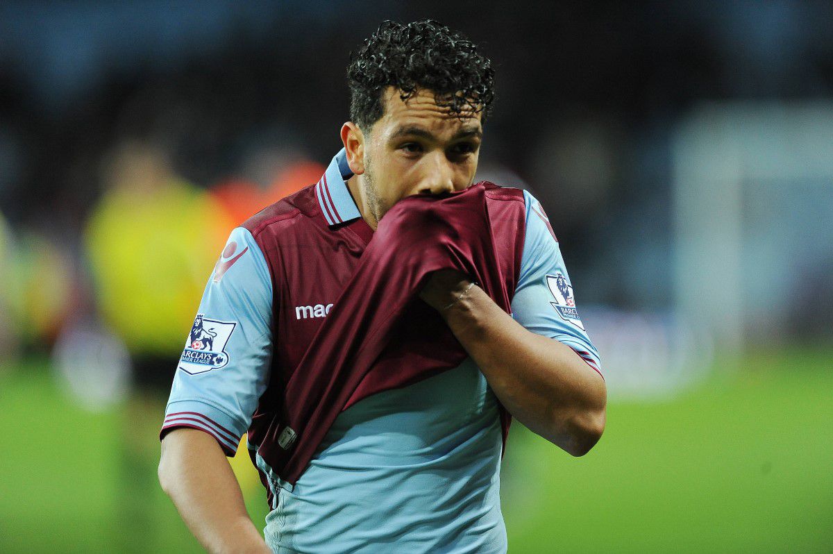 Retras din fotbal în 2016, dublul campion din Premier League s-a apucat să vândă ceasuri de lux