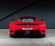 Ferrari Enzo, ediție limitată semnată de piloții Michael Schumacher și Rubens Barrichello (foto: dicklovett.co.uk)