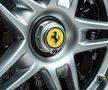 Ferrari Enzo, ediție limitată semnată de piloții Michael Schumacher și Rubens Barrichello (foto: dicklovett.co.uk)