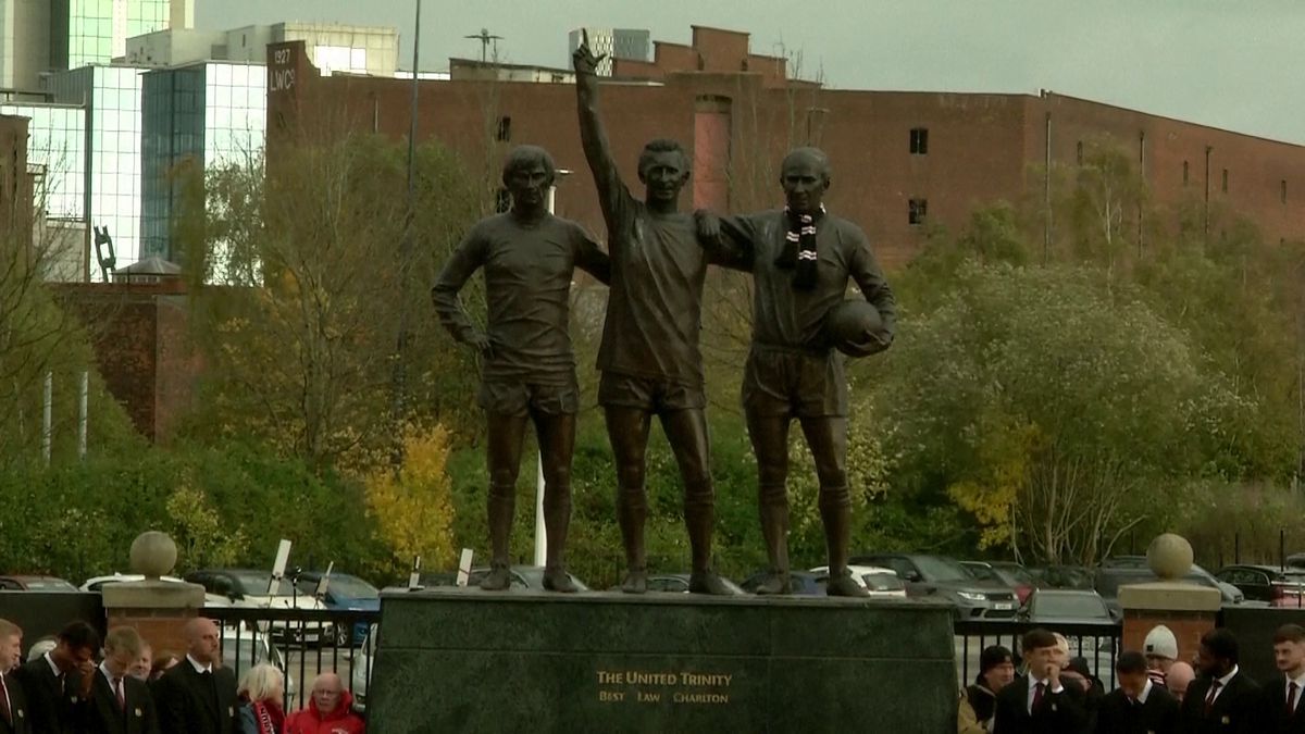 Cortegiul funerar al lui Bobby Charlton