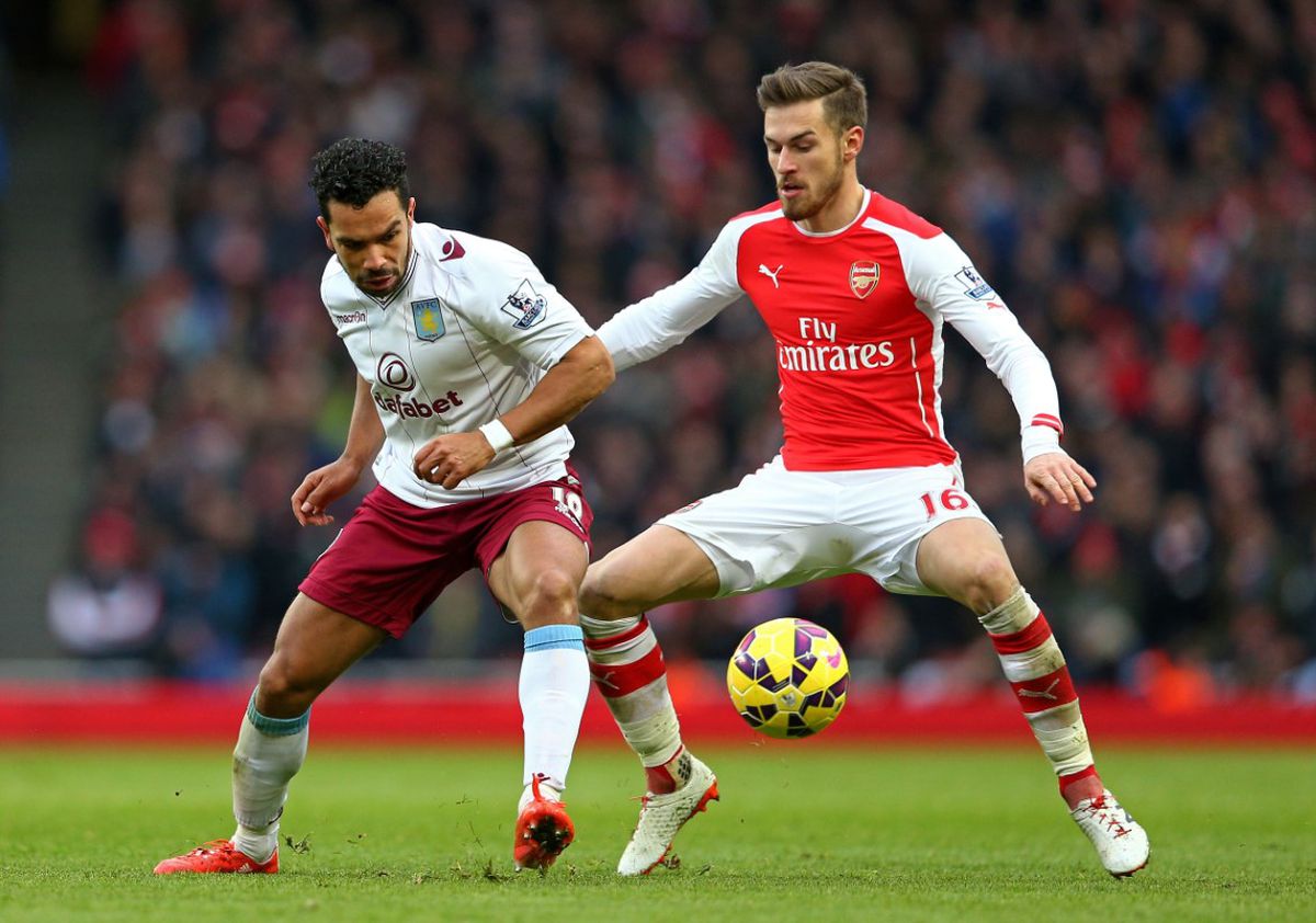 Retras din fotbal în 2016, dublul campion din Premier League s-a apucat să vândă ceasuri de lux