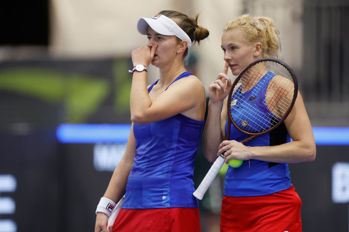 Krejcikova și Siniakova se despart după 7 titluri de Grand Slam și un titlu olimpic » Begu și Niculescu le-au învins în Fed Cup