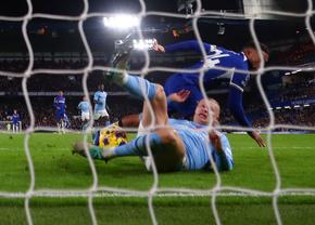 Erling Haaland, golgheterul total, a comentat amuzat: „Am înscris primul gol cu «ouăle», e o nouă bornă pentru mine" + Încă un gol și mai bate un record!