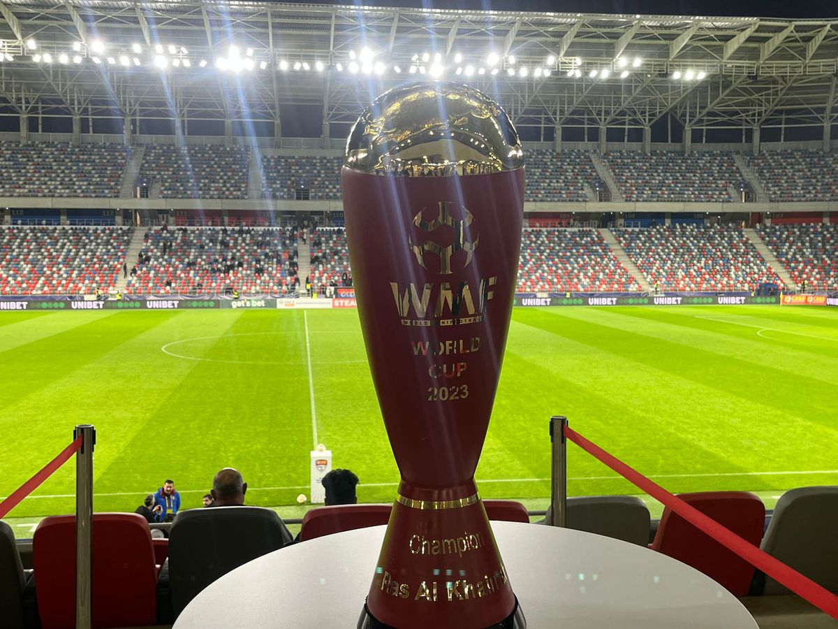 Trofeul de la Campionatul Mondial de Minifotbal prezentat fanilor » Adus în Ghencea, la CSA Steaua - Csikszereda