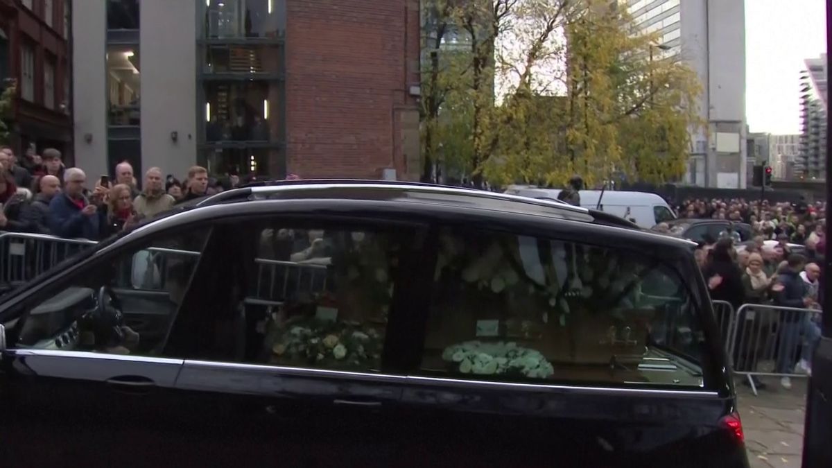 Cortegiul funerar al lui Bobby Charlton