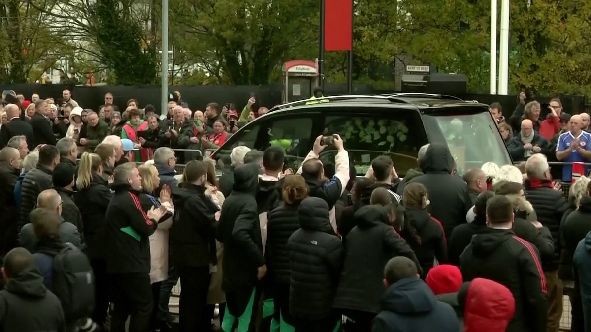 Cortegiul funerar al lui Bobby Charlton