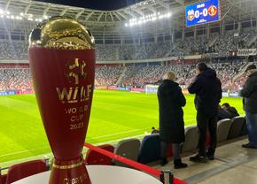 Trofeul de la Campionatul Mondial de Minifotbal prezentat fanilor » Adus în Ghencea, la CSA Steaua - Csikszereda