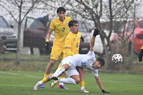 România U17 în meciul cu Grecia U17 / Foto: FRF