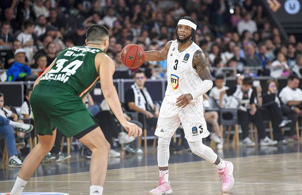 U-BT Cluj-Napoca - Lietkabelis 100-93 » Sperietură pe final, dar campioana României triumfă în EuroCup!
