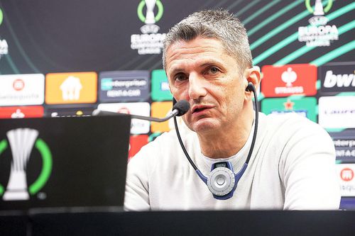 Răzvan Lucescu a convocat o conferință de presă în regim de urgență la PAOK