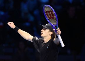 Alex de Minaur și-a făcut partea: a câștigat contra lui Fritz și așteaptă verdictul din ultimul meci al grupei la ATP Finals