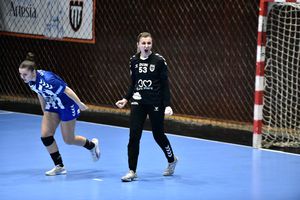 Vești bune înaintea Mondialului de handbal » Iulia Dumanska și Sonia Vasiliu, evoluții remarcabile în Baia Mare - Slatina